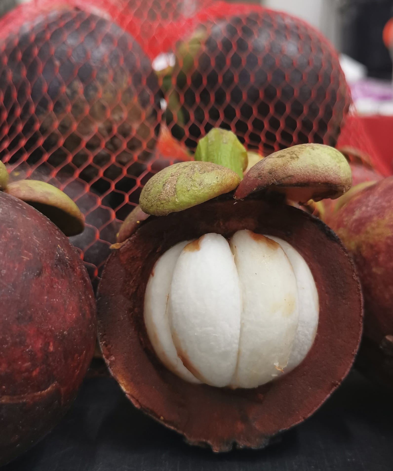 Japanese Mangosteen Online In Singapore - Durian Delivery